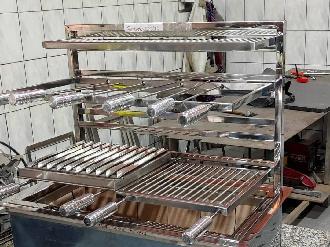 Churrasqueira Modelo 2